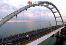 تصویر مقاوم سازی پل و زیرساخت‌های حمل و نقل با FRP